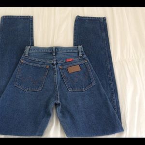 Wrangler Women's Slim Fit Jeans